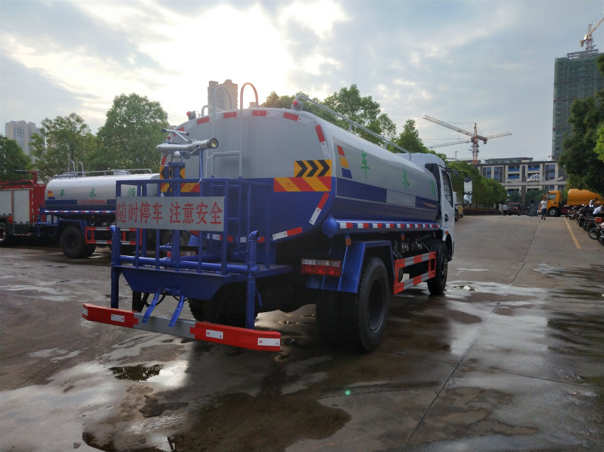 �|�L(f��ng)������9����ˮ܇,8������ˮ܇