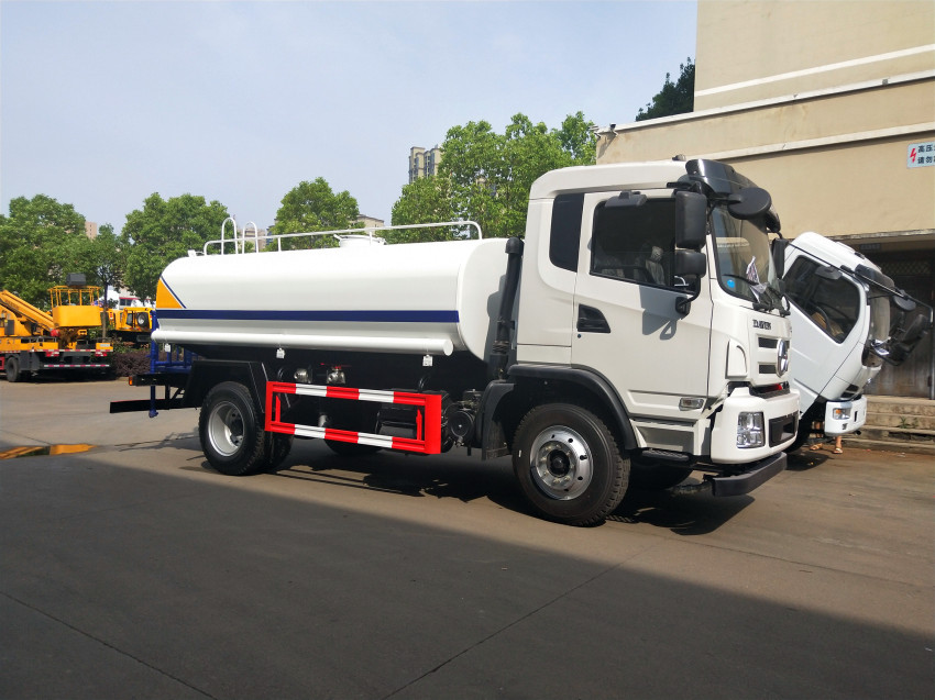 �����О�ˮ܇�N���������О�ˮ܇�S���N�ۣ������О�ˮ܇�S��ֱ�N��؛������