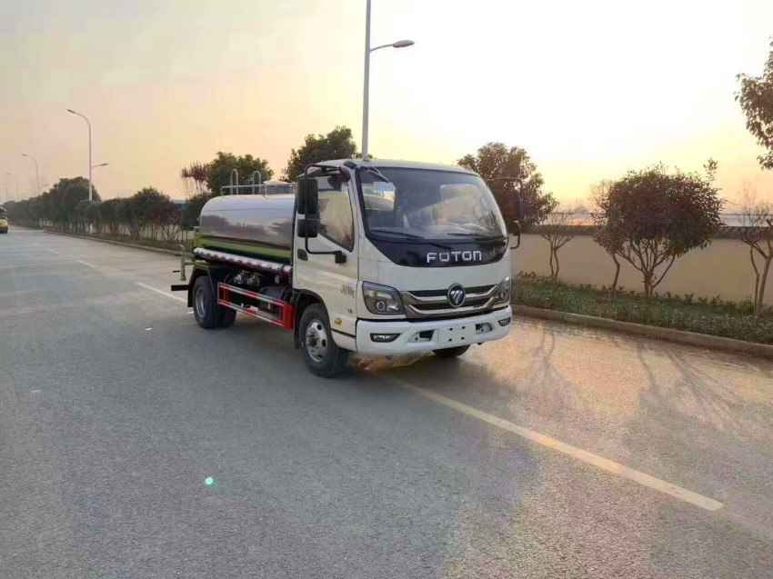 ��������5����ˮ܇