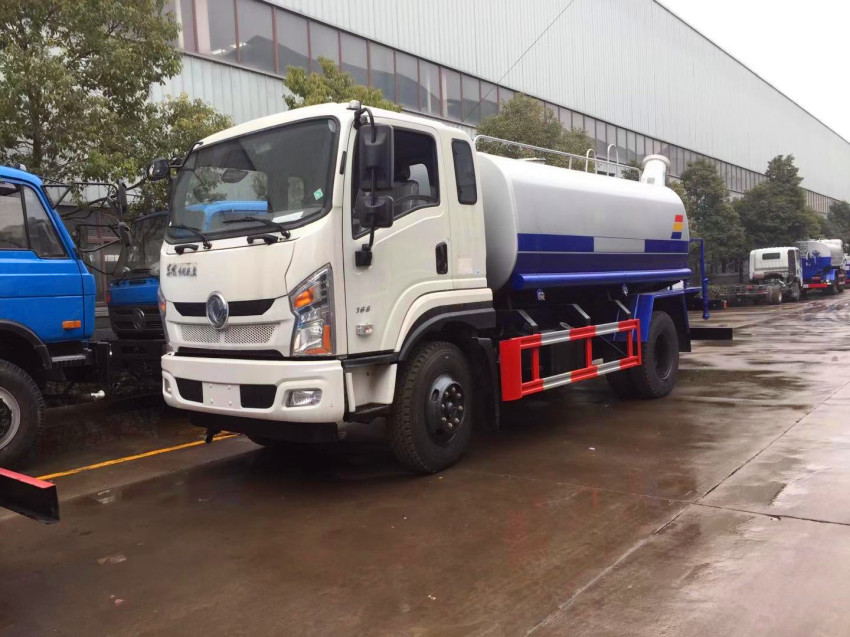 ���\(y��n)�L(f��ng)��12����ˮ܇-���\(y��n)12����ˮ܇�r��-������ˮ܇�S��ֱ�N