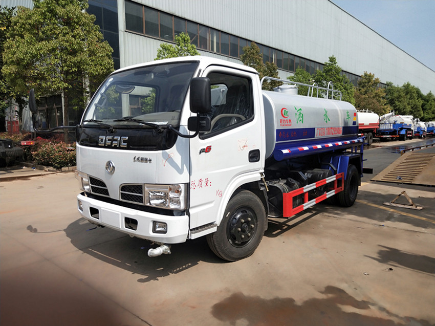 �ԃr�ȸߵĖ|�L��������ˮ܇�r�� �DƬ�ۺ�-��������