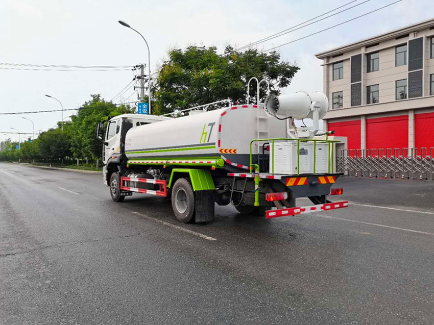 ����15����ˮ܇