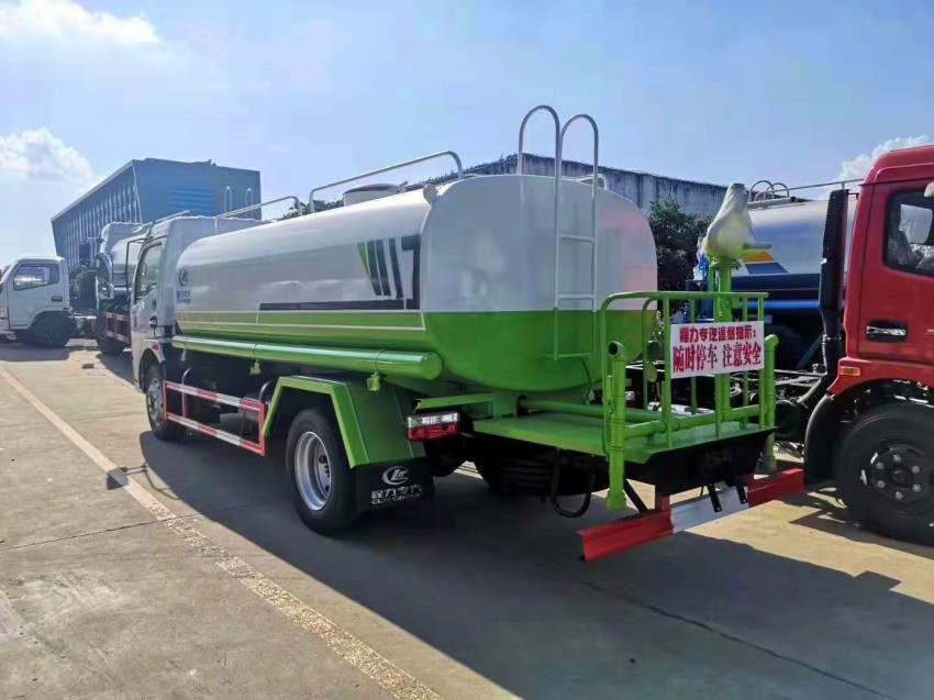 �|�L(f��ng)8����ˮ܇-8����ˮ܇-�����|�L(f��ng)����8����ˮ܇�S���N��-��������