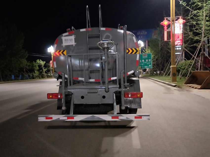 �|�L(f��ng)����D1����12����ˮ܇