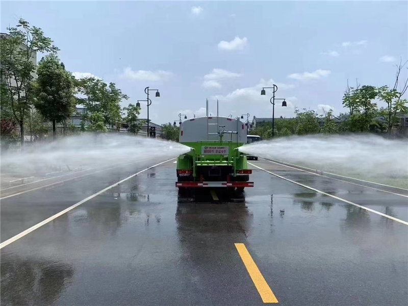 ��ˮ܇�|���r����ȫ�����������⽻ُ�ö���֧�ַ��ڸ��� 2�N���Ԓ���ս���ᾀ��18872999066&nbsp;&nbsp;�F��ӆُ�������ܳ��S���݃r�� 3.������ˮ܇������®aƷ�������aƷ��5����10����15����20���ȵ� 4.�¿�܇����h���ݣ�ȫ���^��һ���Ԓ��܇���ң��F܇�������� �S��ֱ�N������ُ�I������ȫ�����̣�����܇�ͬF܇�N�ۣ��gӭ�����ԃ ���ܺ��飺���̨R7�ף���ˮ���ȨR14-16�ף���̨R25-40�ף���ˮ�r�g<5min������60m3/h��ǰ�_(��)���󞢡����ȇ�(����)��������ƽ�_��ƽ�_�ϰ��b�G����ˮ����(�ڇ����Π���{����ֱ�_�����ꡢ���ꡢëë�ꡢ�F����B�m�{����360�����D)���������ӿڣ������y���V�W�����������Ź��ܡ����b30-80���F�ڣ��F�ڿ����b�ز����������քӲ��������F�ڴ�С�����ʰl늙C �։m܇�����ʌ��Þ�ˮ�ã��ÿ��������ţ����b�^�V�W���������ӿڣ���ͨ�^����˨�Mˮ���������y���S܇�x�b20�׾G�����P���ɇ����rˎ�����w�����ᡣ���w�ЙE�A�ͷ��A�ރɷN���ɸ����Ñ���Ҫ���� �������ã�&nbsp;���ȫ���u���|����һ�ģ��ձ����g�����ʌ��Þ�ˮ�á�ȡ���������y���V�W��ݔˮ�ܵ�����ˮ�b�õȲ����M�ɡ�ˮ�á�ȡ���������y���V�W������Ҙ˜ʮaƷ���������܃����������ɿ���Ч�ʸߡ������󡢾S�޷�������c��&nbsp; ���w��E�A�λ��Σ�������䓃��|̼䓰��Ƴɣ����w�}��1.5��һ�����壬���з�����ʎ���ã�߀�ɰ��Ñ�Ҫ���M�Ќ��I�ķ������P̎�������w����ðl�ݻ�r�޼��b���،��𱣜ع��ܡ����x�bˎ�P,ˎ�á��߉���ˎ�O�䡢��܇���Ä�����.���ރȷ������P���෽λ�M��ˮ���^������y�����������M�Oʩ���ԝM�㲻ͬ�Ñ����� ��������һ������f����,���w�K���S�� �෽λ����չʾ�D��Ҫ�����Y�ϼ��aƷ�DƬՈ�c��˾�N�۽���ϵ �N�۟ᾀ��18872999066&nbsp;�ս��� �N�ۅ�Ůʿ18872992808���ǽ���