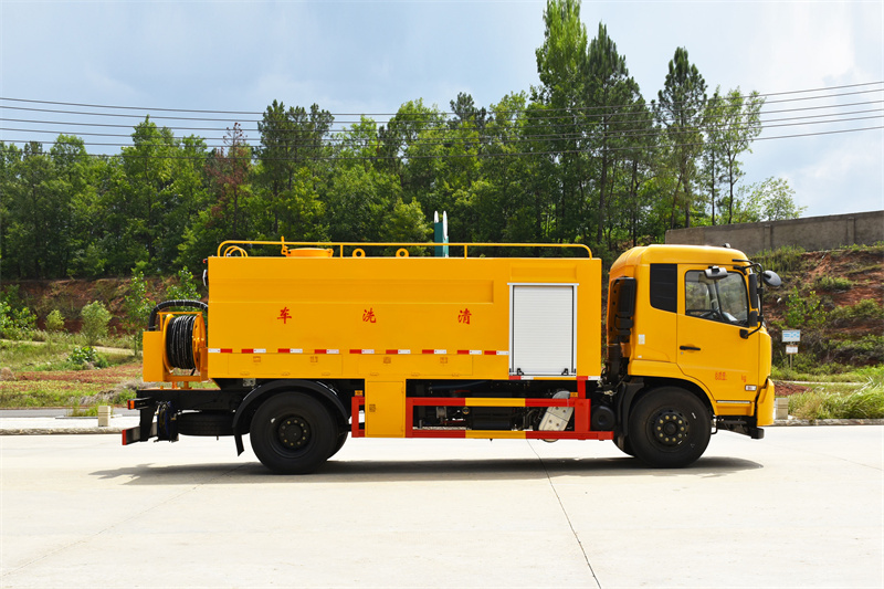 �|�L(f��ng)���\�ܵ���ͨ܇-�|�L(f��ng)���\��ϴ܇