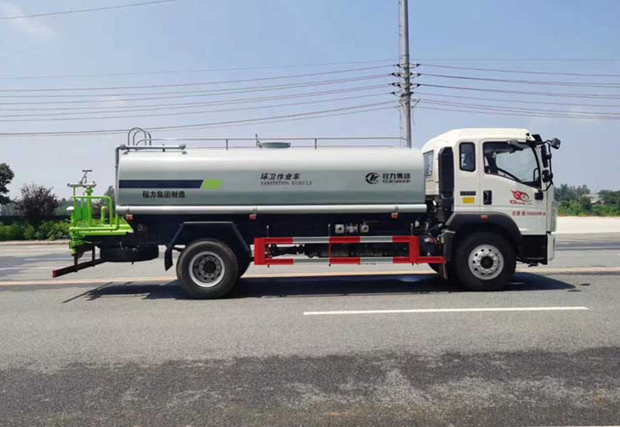 重汽豪沃14方灑水車圖片